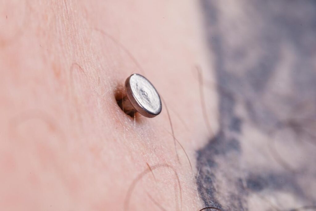 Piercing Microdermal Manresa